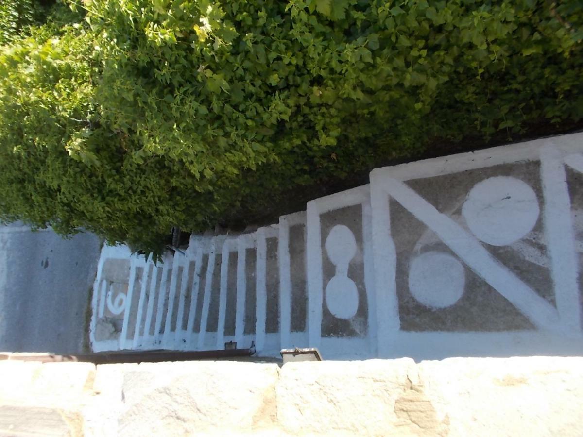 Cyclades Olive Museum'S Guest House Pitrofos Bagian luar foto